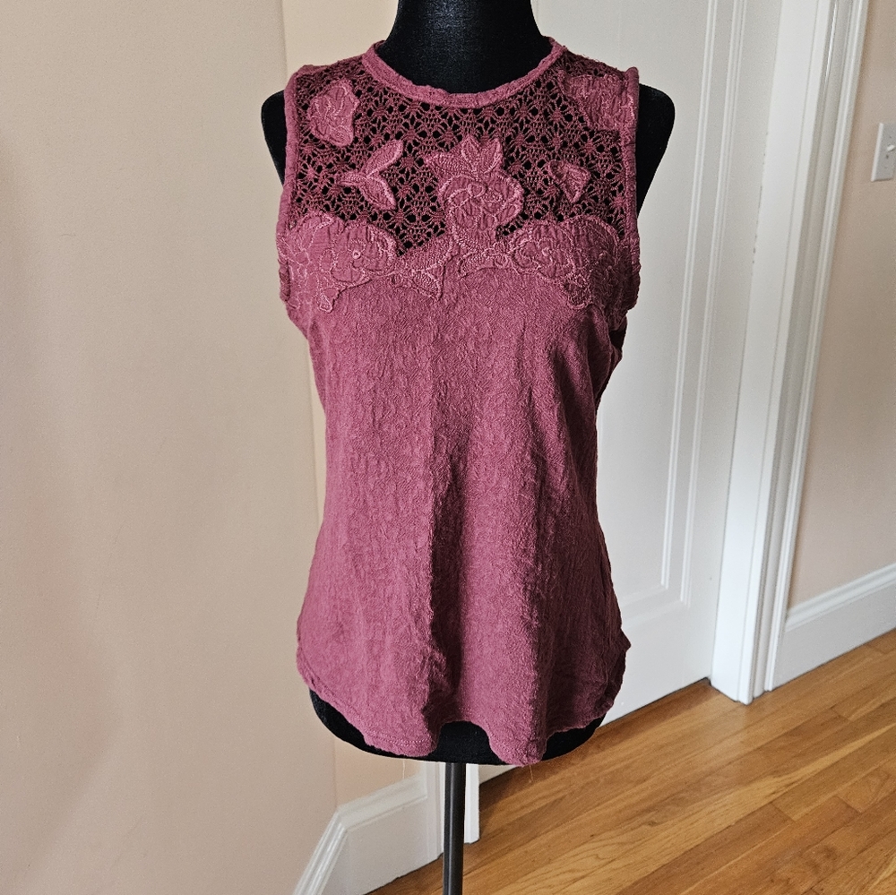 Lucky Brand Women's Lace Mock Neck Top￼ - Picture 11 of 16